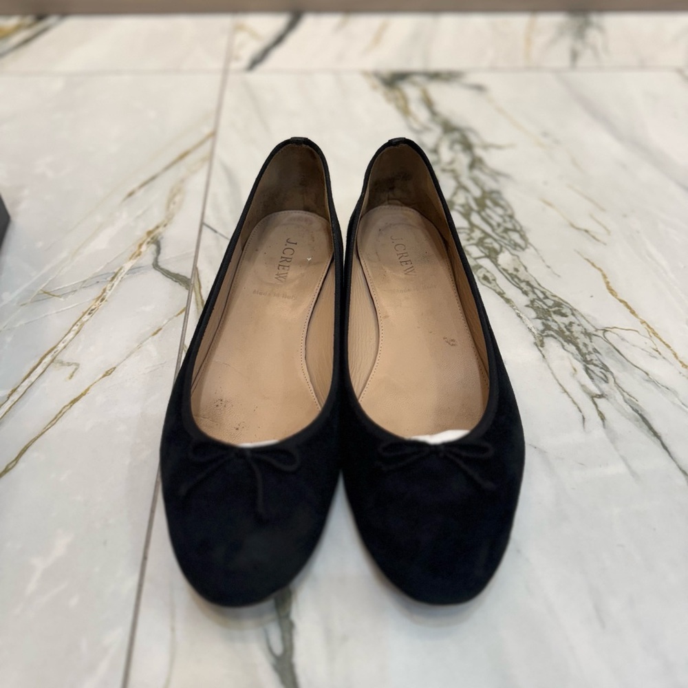J. Crew Black Suede Ballet Flats with Gold Studded Heel.Size 9 1/2 Made in italy - Picture 3 of 16